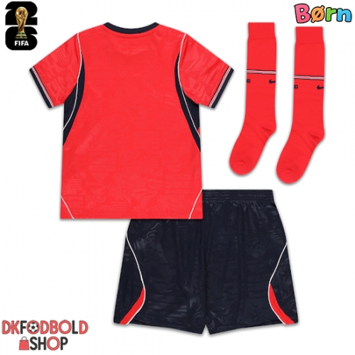 England Udebanesæt Børn VM 2026 Kort ærmer (+ korte bukser)